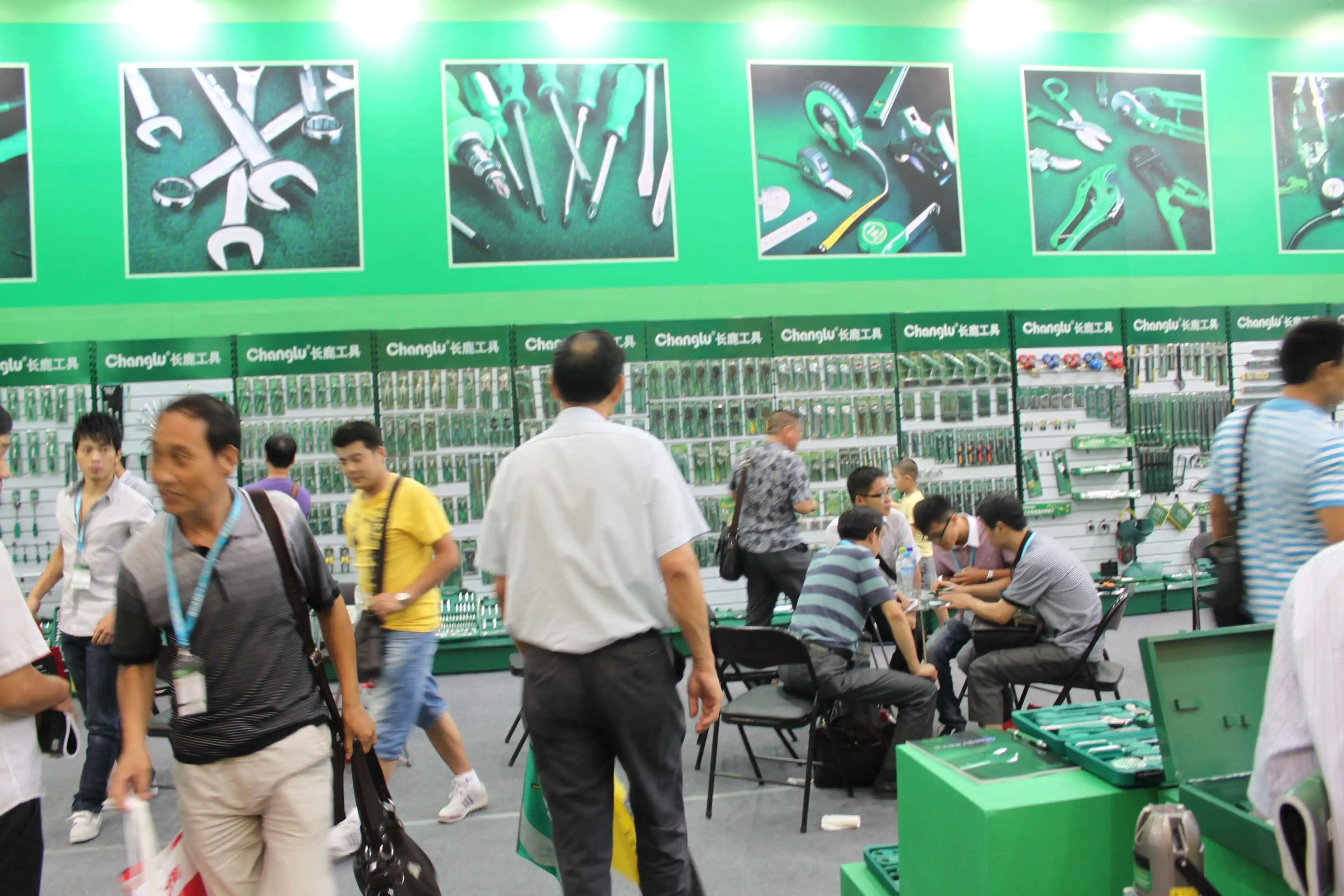 Mirror Ratchet Wrench Mirror Ratchet Wrench