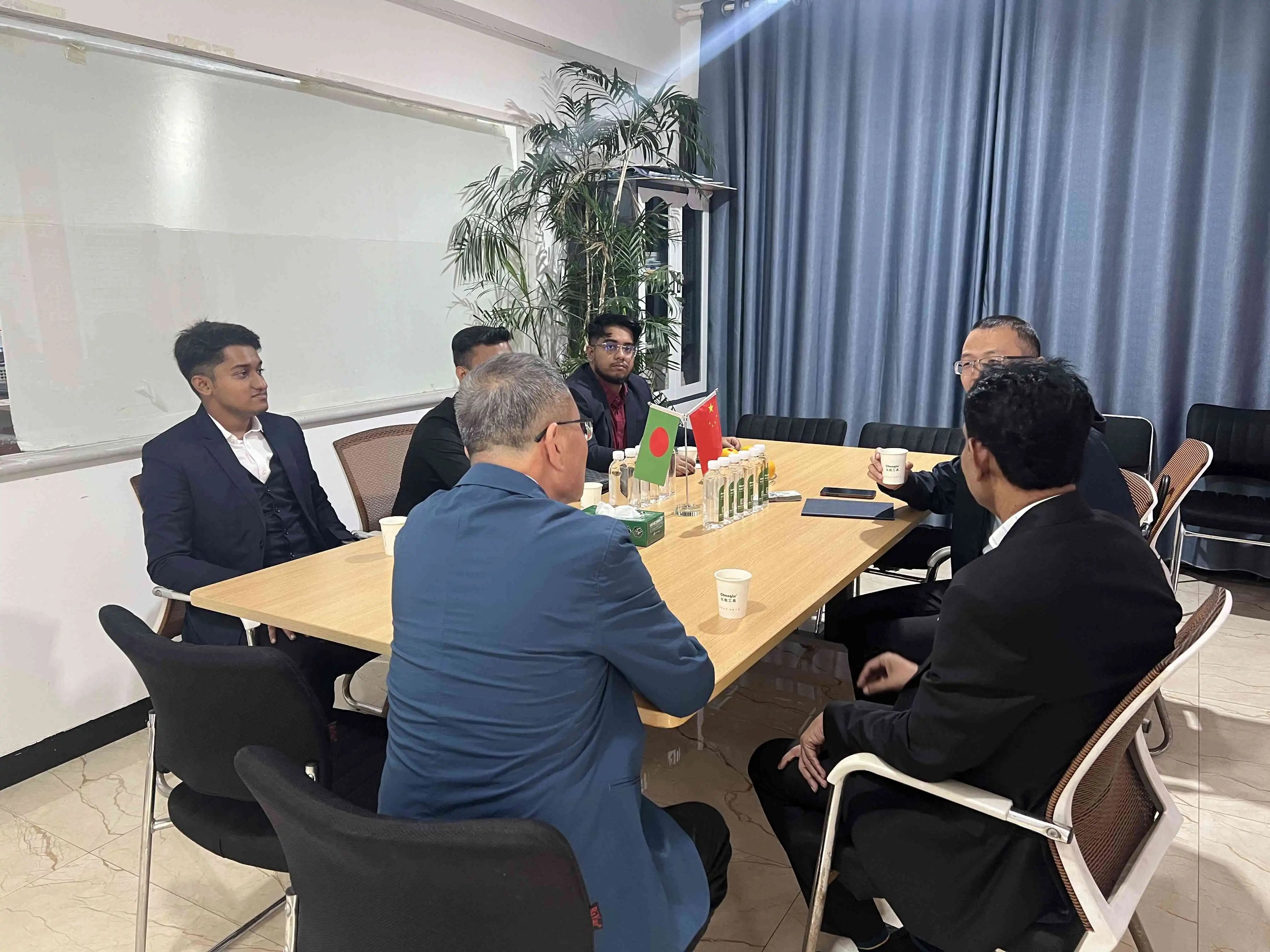 Adjustable wrench Adjustable wrench