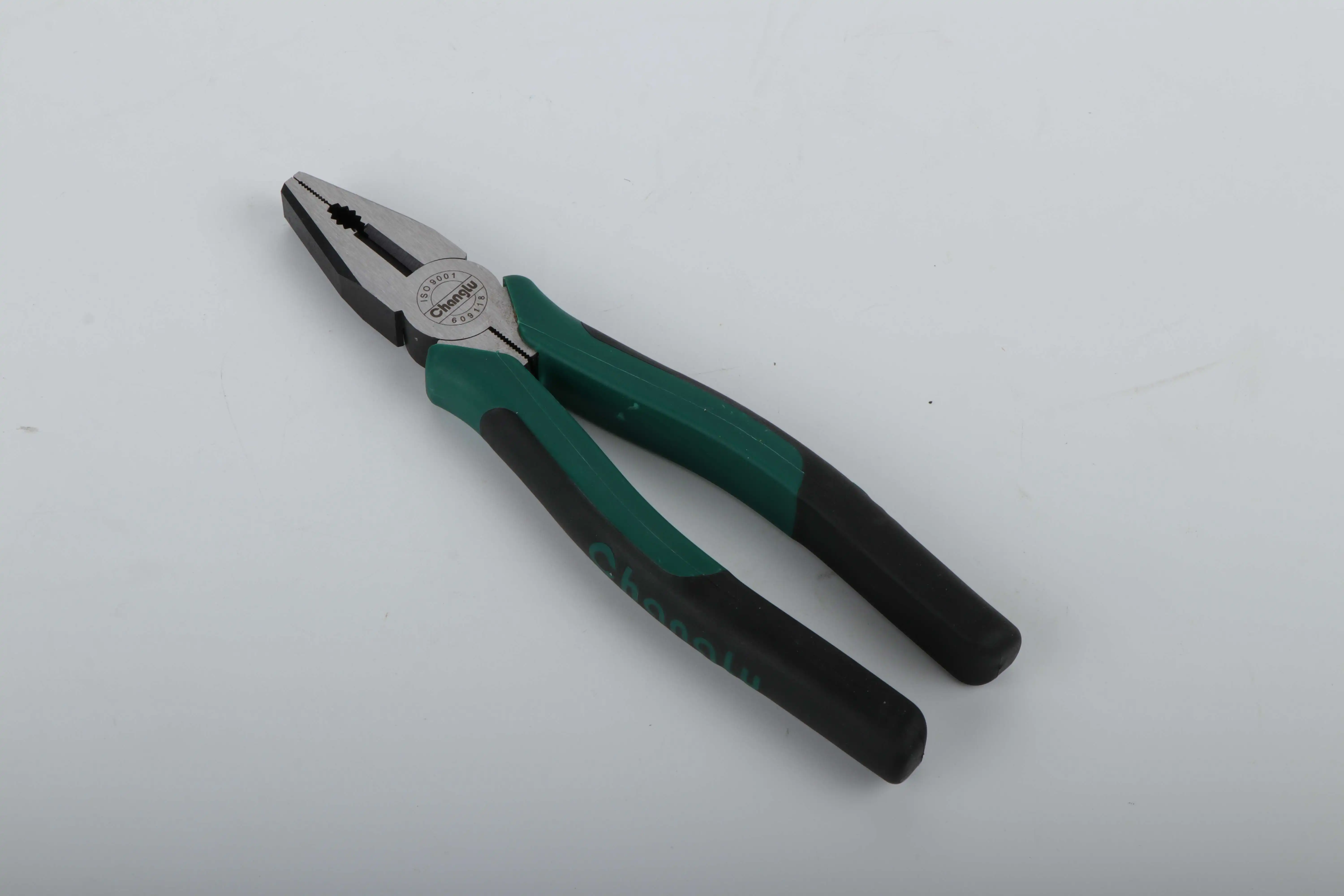 pliers