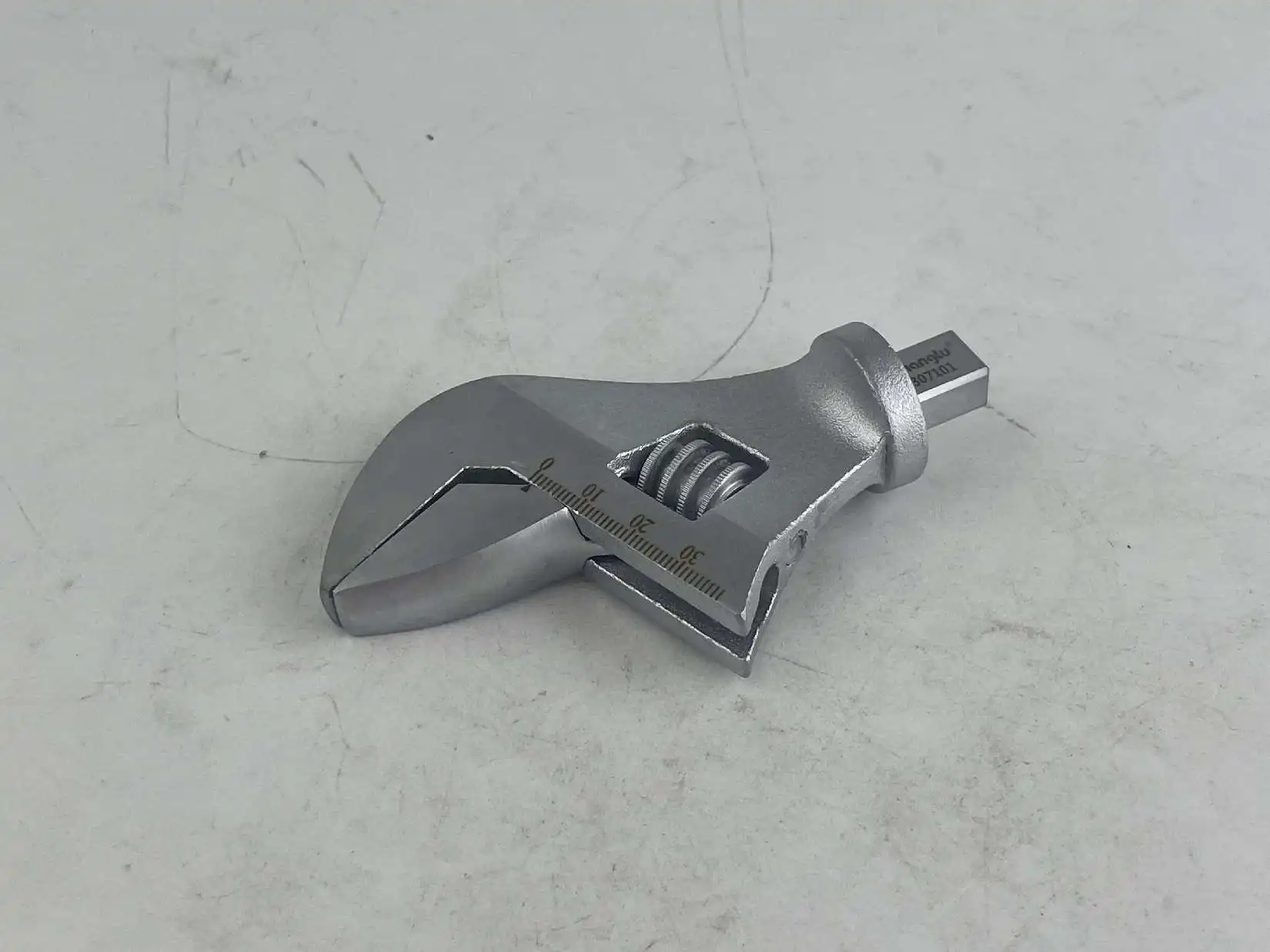 How to Clean & Maintain Wrench Head Inserts?